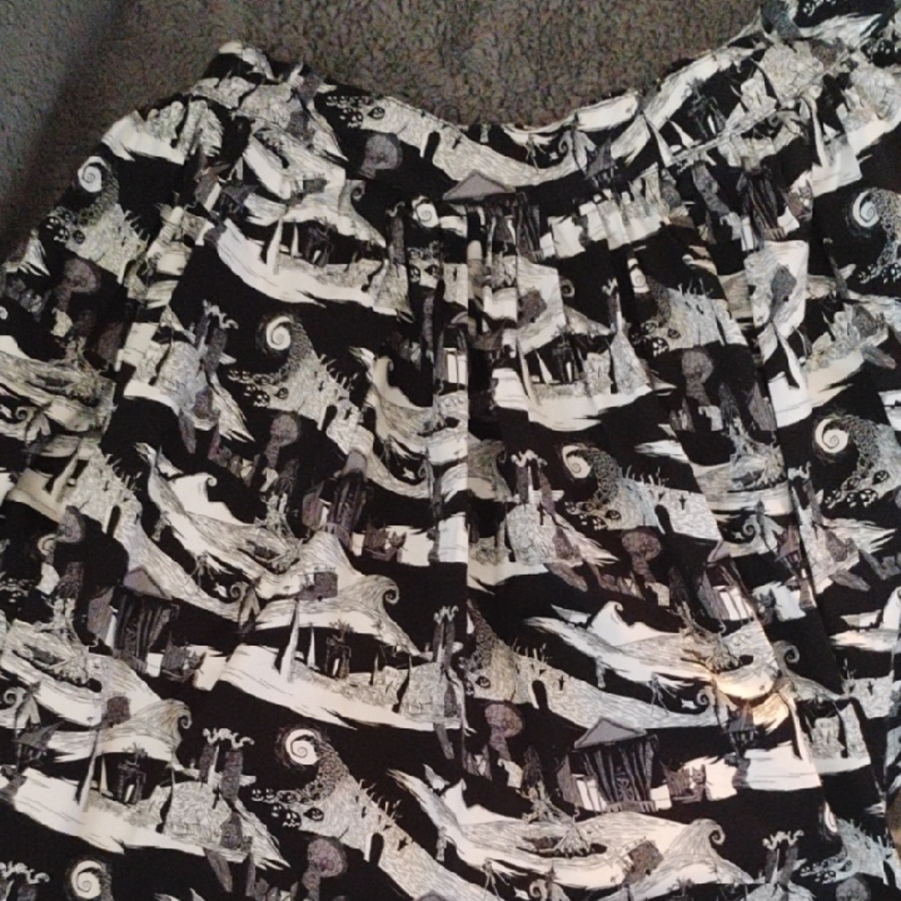 Disney Nightmare before Christmas Black and White Pleated Flair Skirt